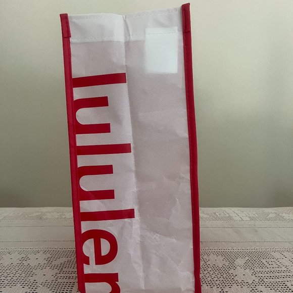 Lululemon red & white large reusable tote bag - Picture 5 of 6